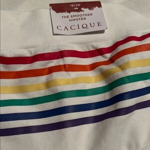 18/20 Cacique White Hipster with Colorful Stripes